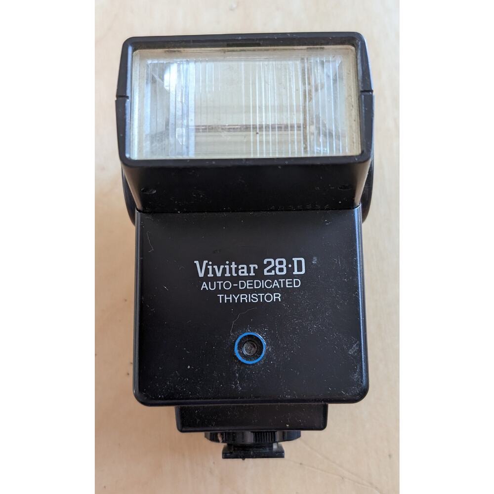 🌼Vivitar 28D Flash